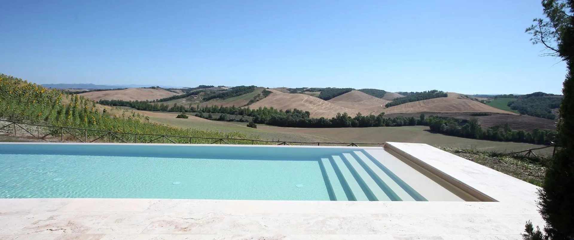 Tenuta D'Arbia, Siena Monteroni d'Arbia 0*,  Italy